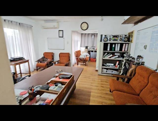 3 BEDROOM HOUSE FOR SALE IN THREE RIVERS
